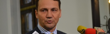 Czego się boi Sikorski?