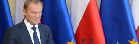 "Honorowym wyjściem dla premiera jest dymisja"