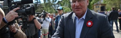 Jachowicz: „Prezydent, który uszczęśliwia kraj.” 