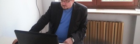 Janecki: System edukacji tworzy nieuków