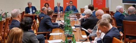 Konferencja pn. Prawo do życia czy prawo do aborcji?