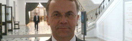 "Pozycja Sikorskiego jest bardzo mocno osłabiona"