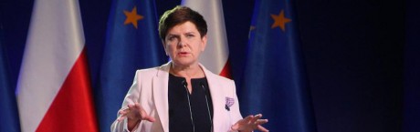 Szydło w "Sieci": Bez drużyny, nie ma zwycięstwa