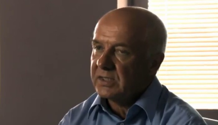 "Co my wyprawiamy?!" - dr Kowalski o pogrzebie Jaruzelskiego "Co my wyprawiamy?!" - dr Kowalski o pogrzebie Jaruzelskiego