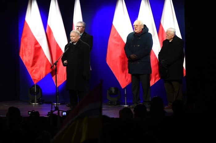 Jarosław Kaczyński na Marszu 13/12: Te wybory zostały sfałszowane!