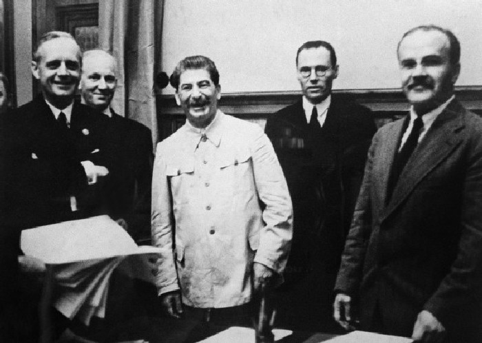 Pakt Ribbentrop-Mołotow może się powtórzyć