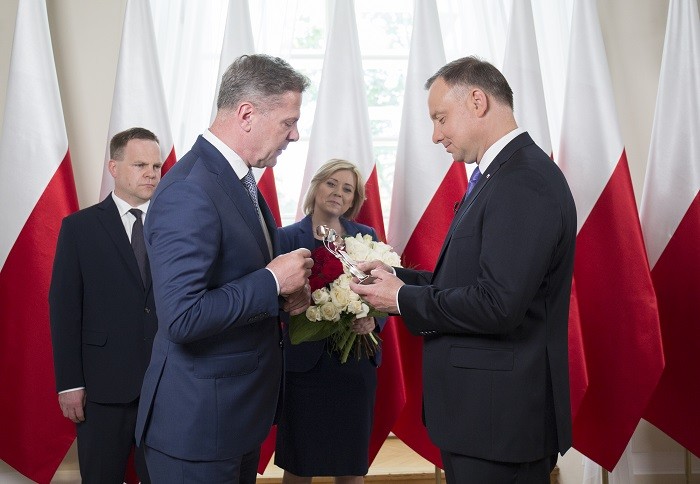 Prezydent Andrzej Duda laureatem nagrody Biało-czerwonych Róż portalu wPolityce.pl