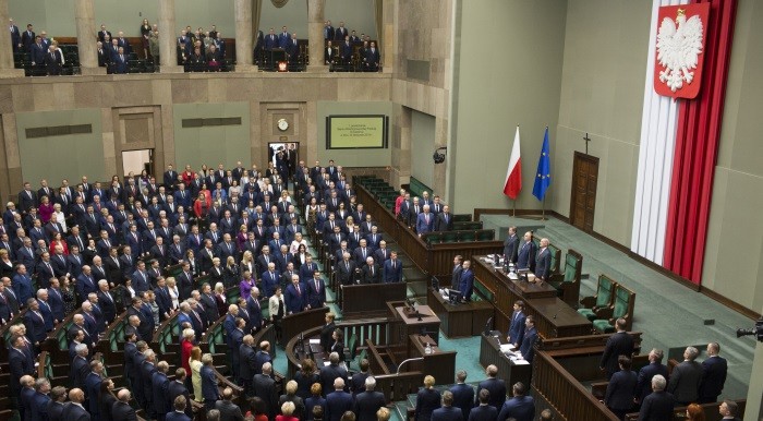 ,,Sieci”: Małe i duże roszady przy Wiejskiej