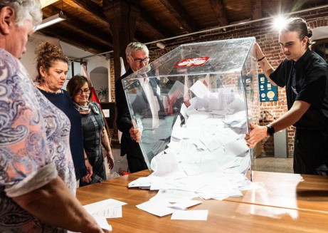 Trwa trzecia tura wyborów. Stawką jest przyszłość Polski