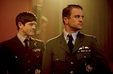 Marcin Dorociński, Iwan Rheon i Milo Gibson w filmie "303. BITWA O ANGLIĘ"