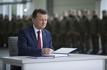 Szef MON w "Sieci": Wojsko musi być na Westerplatte